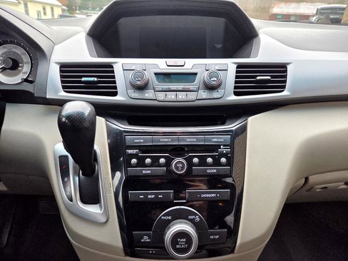 Used 2013 Honda Odyssey EX-L image 21