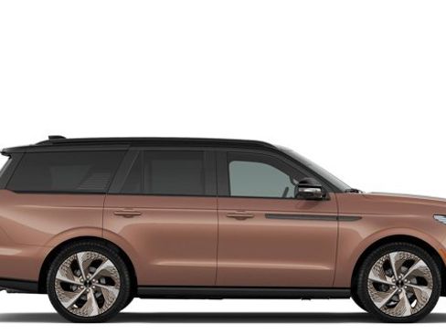 New 2026 Lincoln Navigator Black Label AWD/4WD image 4