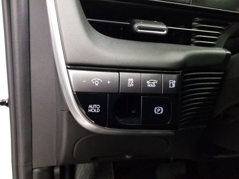 Certified 2025 Hyundai Ioniq 5 Limited image 12