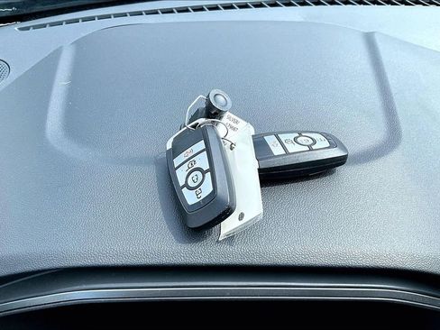 Used 2023 Ford Escape Active w/ Tech Pack #1 FWD image 12