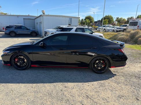 Used 2025 Hyundai Elantra N FWD image 2