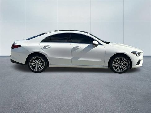 Used 2024 Mercedes-Benz CLA 250 4MATIC image 4