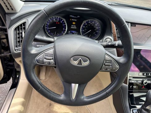 Used 2015 INFINITI Q50 Premium w/ Deluxe Touring Package RWD image 18