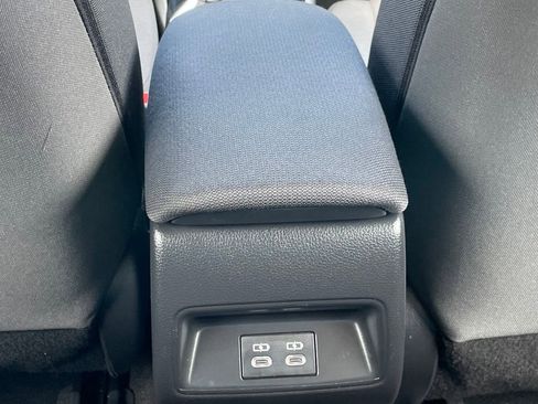 Used 2024 Toyota Corolla LE FWD image 23