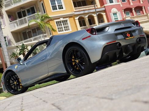 Used 2018 Ferrari 488 Spider RWD image 72