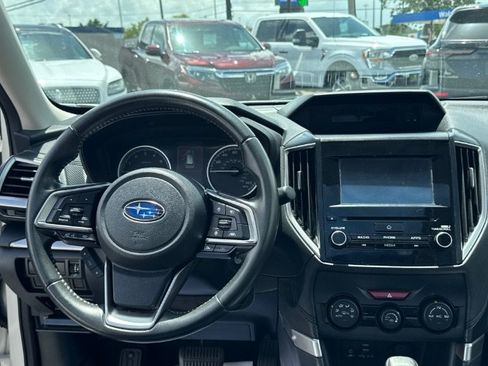 Used 2019 Subaru Forester Premium w/ All-Weather Package AWD/4WD image 14