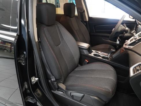 Used 2017 GMC Terrain SLE AWD/4WD image 25