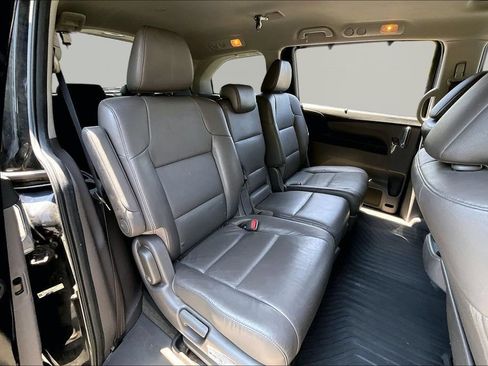 Used 2017 Honda Odyssey EX-L image 17