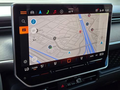 New 2025 Volkswagen ID. Buzz Pro S Plus RWD image 12