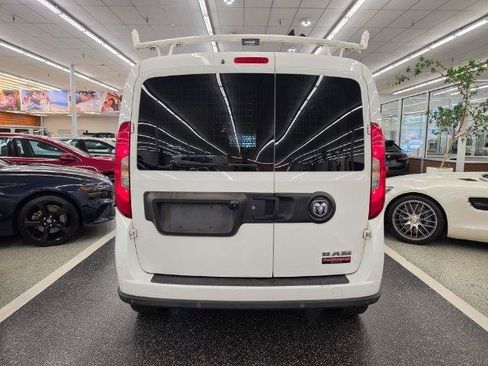 Used 2019 RAM ProMaster City Tradesman SLT FWD image 5