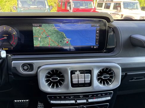 Used 2023 Mercedes-Benz G 550 image 40