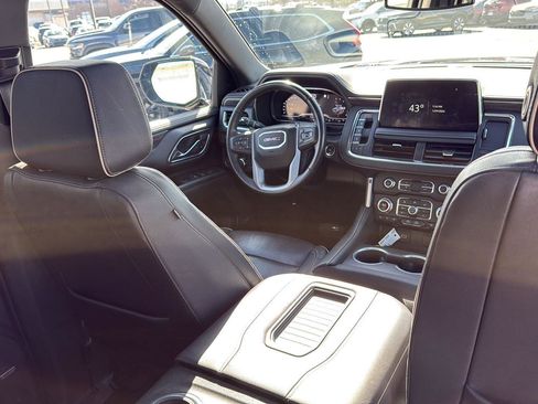 Used 2022 GMC Yukon SLT image 37
