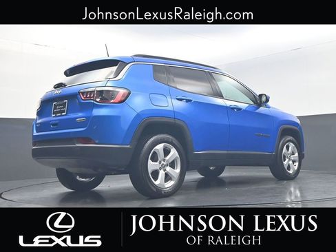 Used 2021 Jeep Compass Latitude w/ Convenience Group image 19