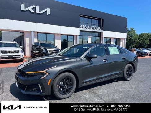 New 2025 Kia K5 LXS image 1