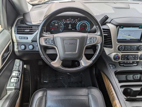 Used 2020 GMC Yukon Denali w/ Open Road Package AWD/4WD image 25