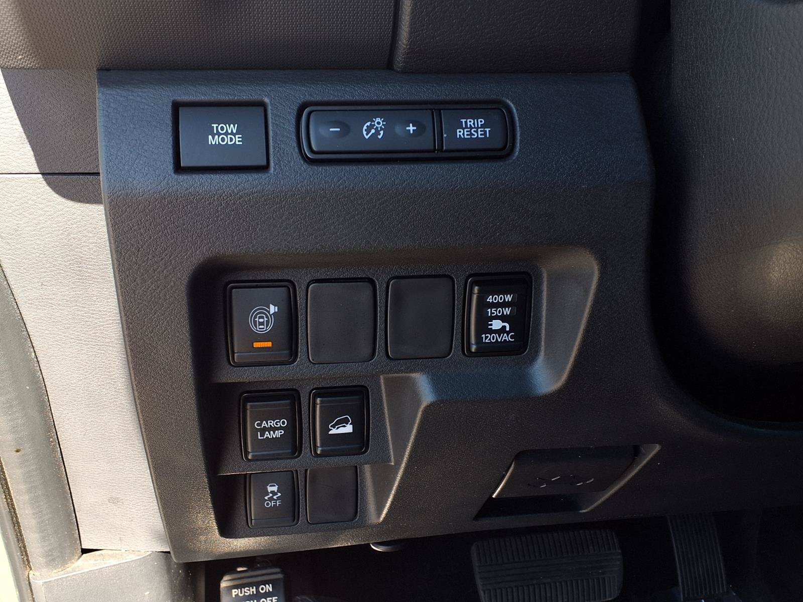 Used 2022 Nissan Frontier SV AWD/4WD image 16