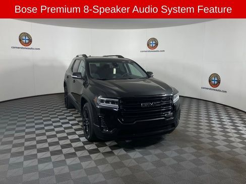 Used 2023 GMC Acadia SLE image 18