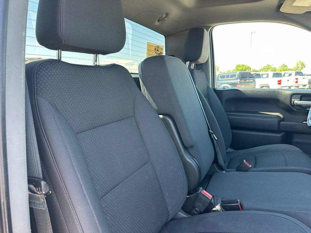 Used 2022 GMC Sierra 2500 Pro w/ Convenience Package AWD/4WD image 16