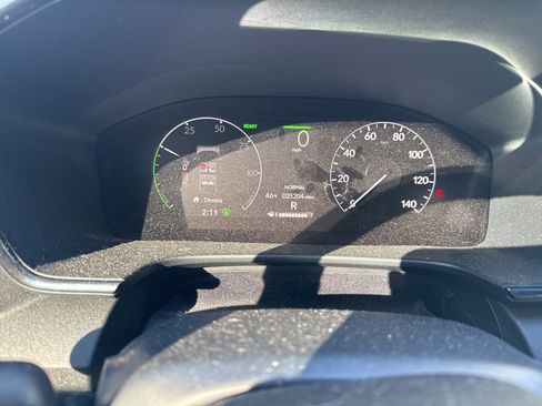 Used 2023 Honda CR-V Sport image 2