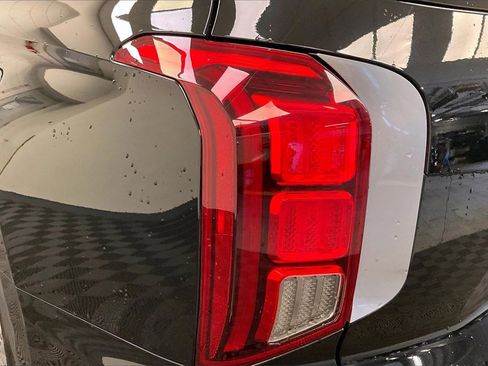 Used 2020 Hyundai Palisade SEL image 25