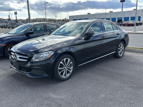 Used 2017 Mercedes-Benz C 300 4MATIC Sedan image 1