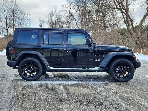 Used 2021 Jeep Wrangler Unlimited Sport image 8