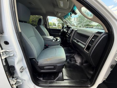 Used 2013 RAM 4500 Tradesman w/ Chrome Appearance Group AWD/4WD image 22