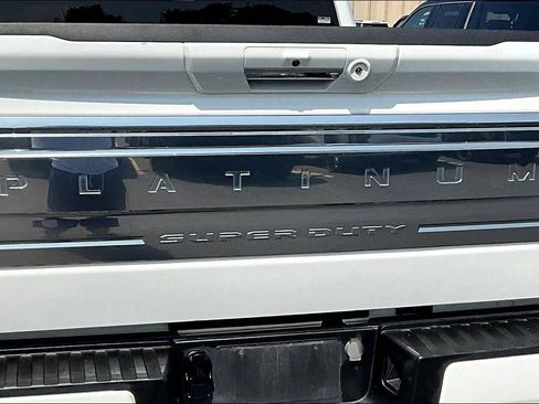 Used 2024 Ford F350 Platinum w/ FX4 Off-Road Package AWD/4WD image 25