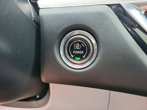 Used 2024 Cadillac Lyriq Luxury RWD image 14