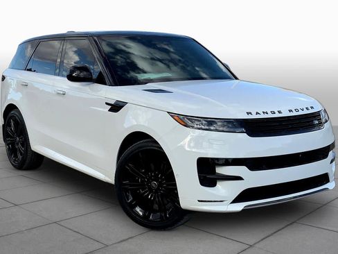 Used 2024 Land Rover Range Rover Sport Dynamic SE image 3