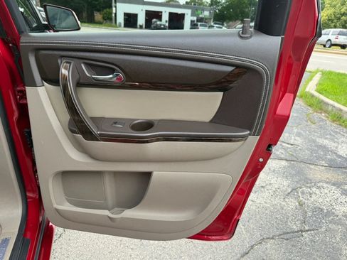 Used 2013 GMC Acadia Denali AWD/4WD image 20