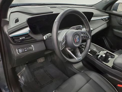 Used 2025 Buick Enclave Preferred image 10