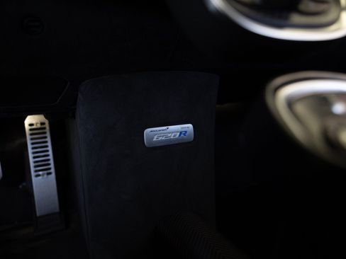 Used 2020 McLaren 620R RWD image 51