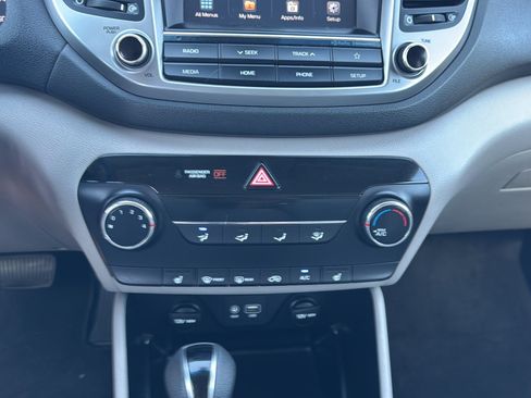 Used 2018 Hyundai Tucson SEL FWD image 28