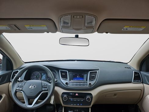Used 2017 Hyundai Tucson SE w/ SE Popular Package 02 FWD image 19