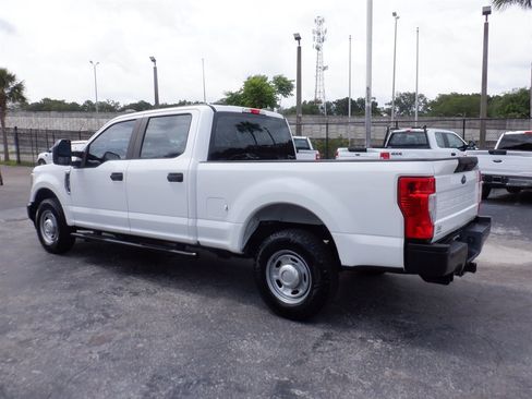 Used 2020 Ford F250 XL RWD image 3