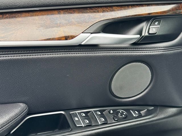 Used 2017 BMW X5 xDrive35i AWD/4WD image 13
