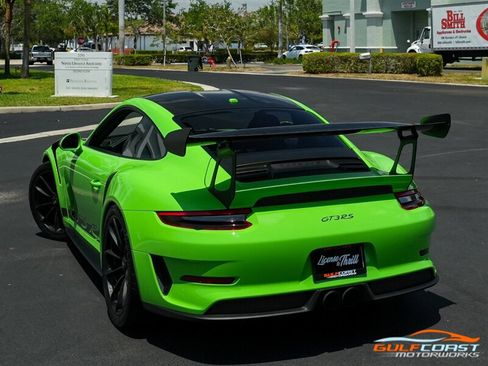 Used 2019 Porsche 911 GT3 RS w/ Weissach Package RWD image 48