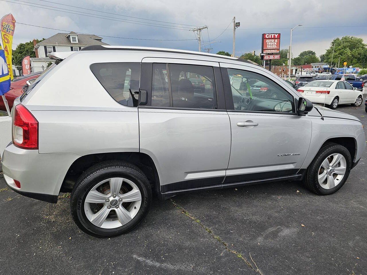 Used 2013 Jeep Compass Sport AWD/4WD image 11