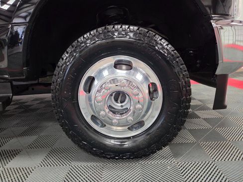 Used 2022 Ford F350 Lariat w/ Lariat Ultimate Package image 89