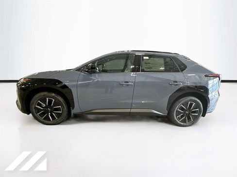 New 2026 Subaru Solterra Premium image 8