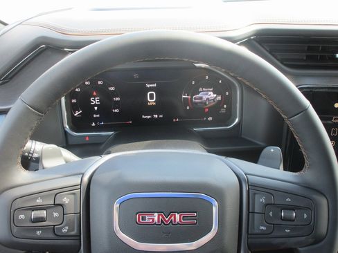 New 2026 GMC Sierra 1500 AT4 w/ AT4 Premium Package image 24