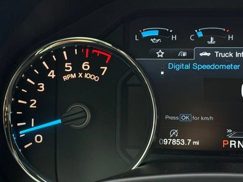 Used 2019 Ford F150 King Ranch w/ Equipment Group 601A Luxury AWD/4WD image 42