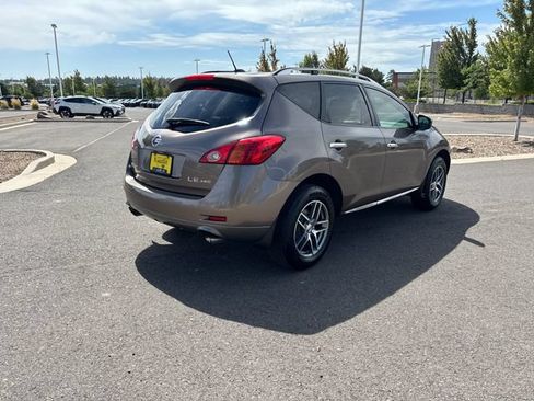 Used 2010 Nissan Murano LE w/ Navigation Pkg AWD/4WD image 3