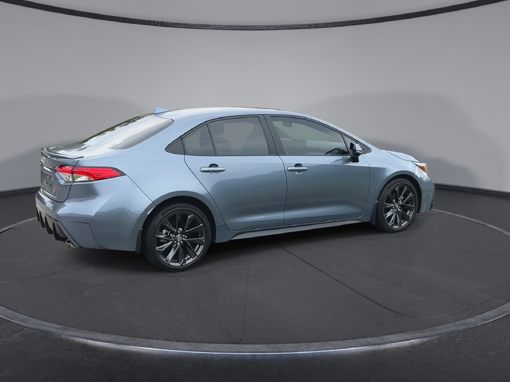 Used 2025 Toyota Corolla SE FWD image 8