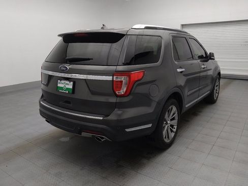 Used 2018 Ford Explorer Limited FWD image 9