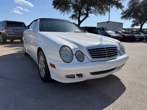 Used 2003 Mercedes-Benz CLK 320 Cabriolet image 1
