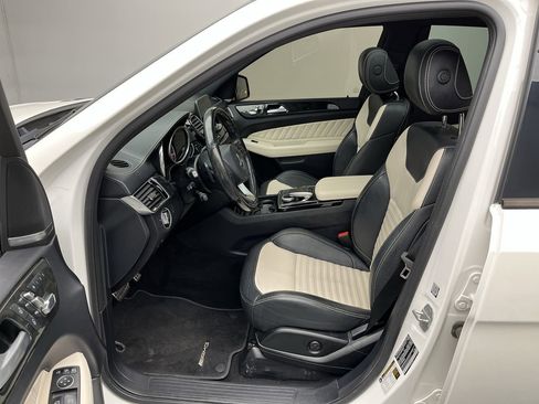 Used 2017 Mercedes-Benz GLE 43 AMG 4MATIC image 3