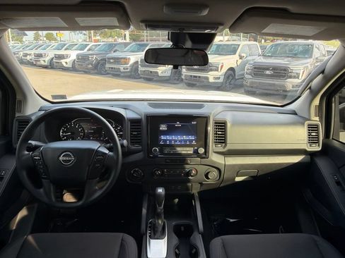 Used 2024 Nissan Frontier S AWD/4WD image 24