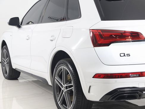 Used 2024 Audi Q5 e Premium Plus image 24